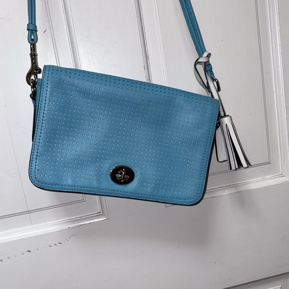 Coach legacy penny robin Blue Perforated Crossbody Bag GUC - Picture 2 of 15